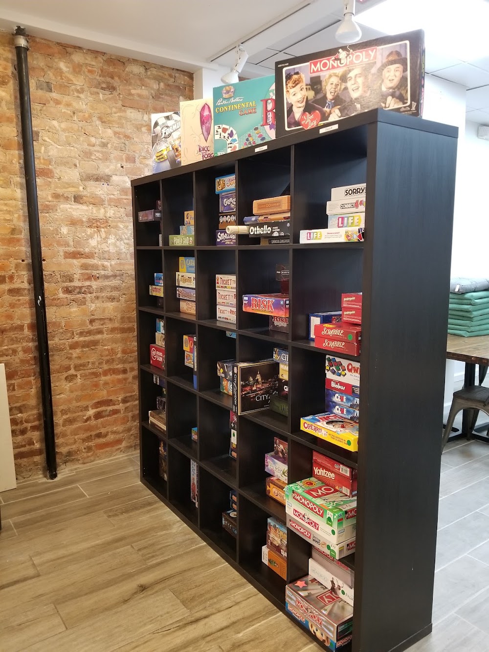 Sip & Play II, tienda de TCG en New York