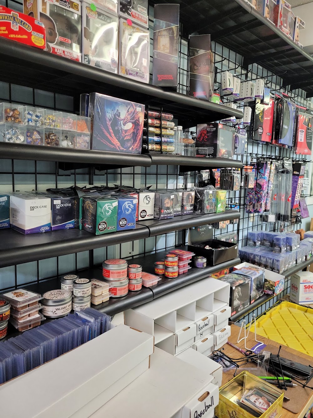 Skizzy's Place, tienda de TCG en Douglas