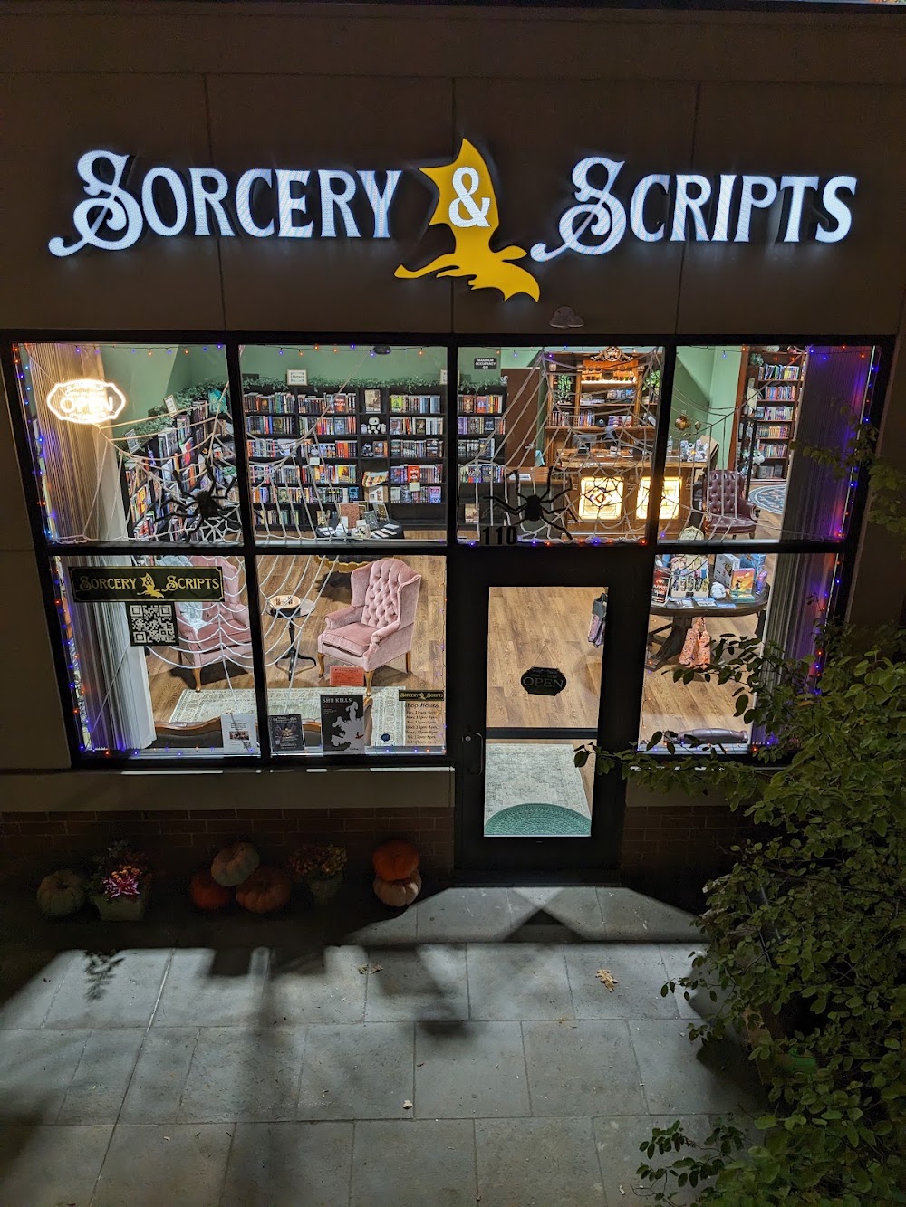 Sorcery and Scripts, tienda de TCG en Bethlehem