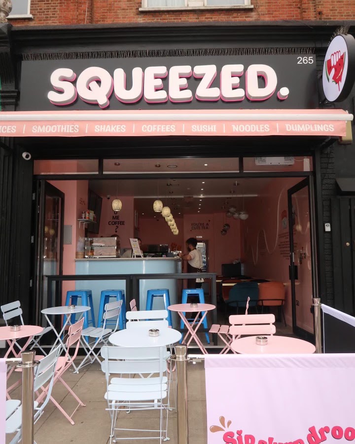 SQUEEZED., tienda de TCG en London