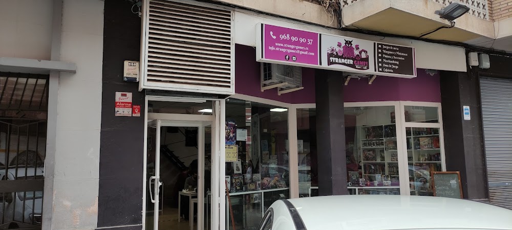 Stranger Games, tienda de TCG en Murcia