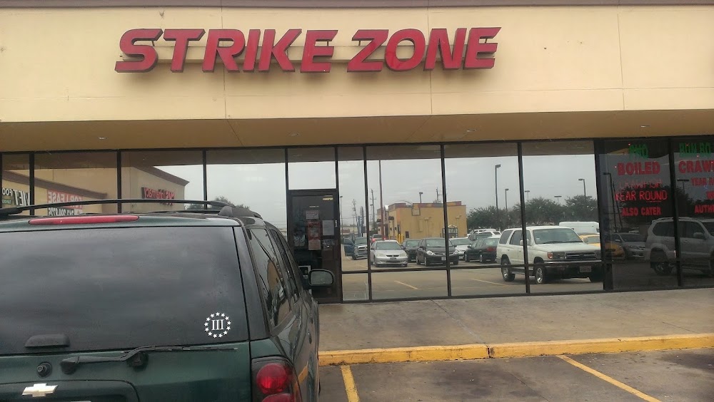 Strike Zone, tienda de TCG en Houston