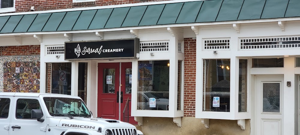 Surreal Creamery Newark, tienda de TCG en Newark