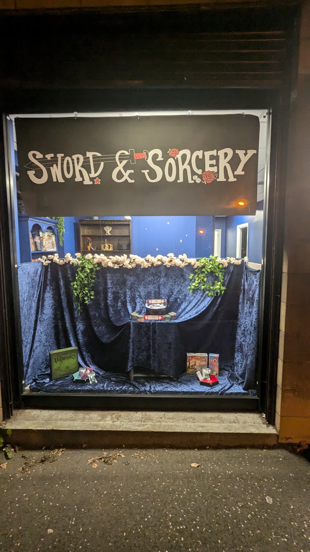 SWORD & SORCERY, tienda de TCG en Kirkintilloch