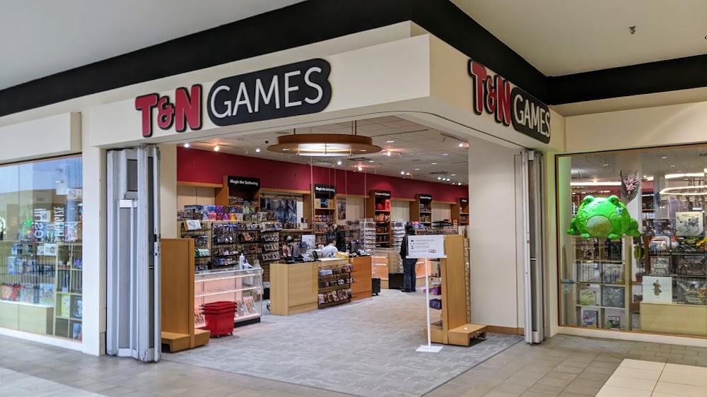 T and N Games - Lougheed Town Centre, tienda de TCG en Burnaby