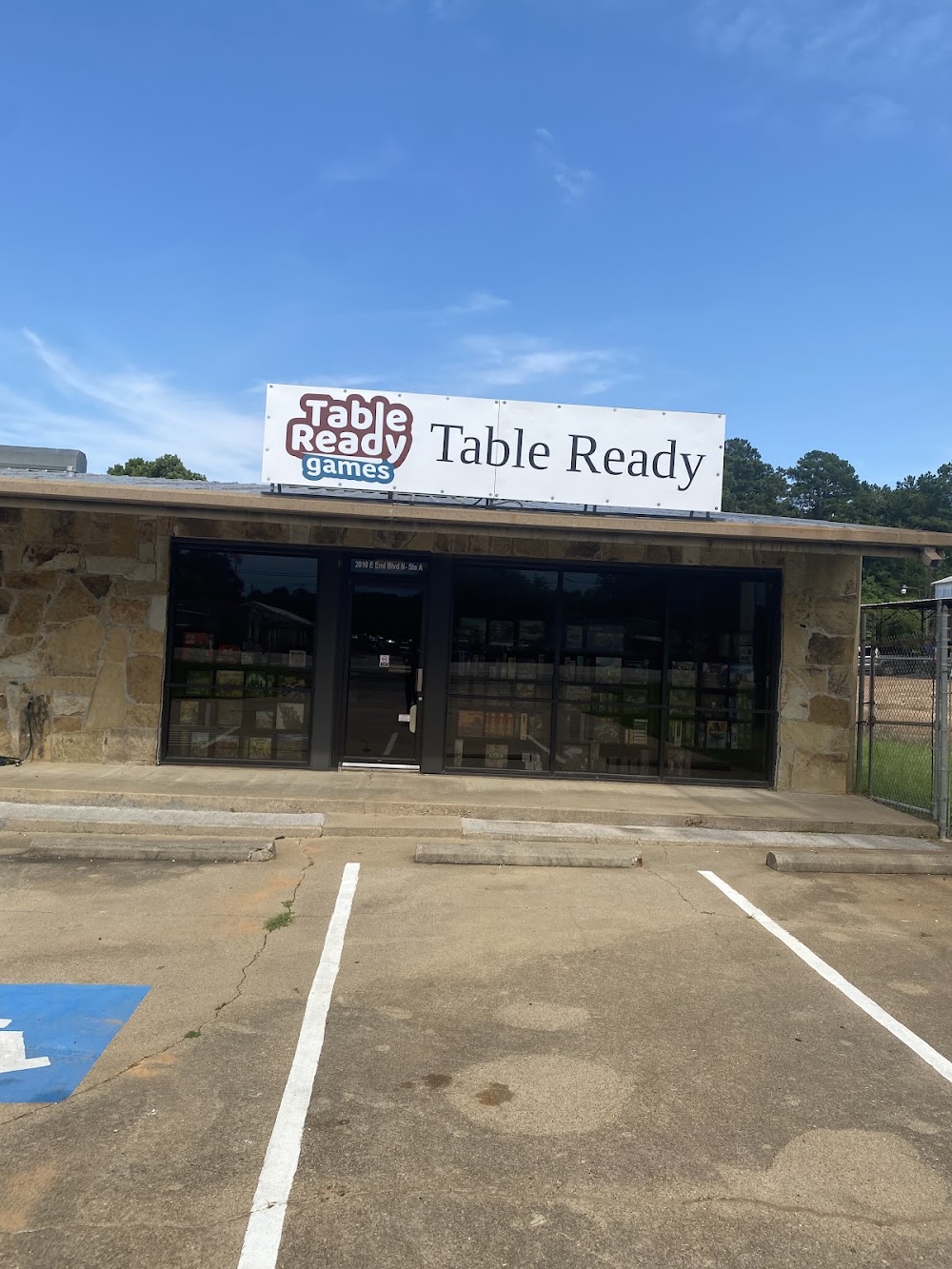 Table Ready LLC, tienda de TCG en Marshall