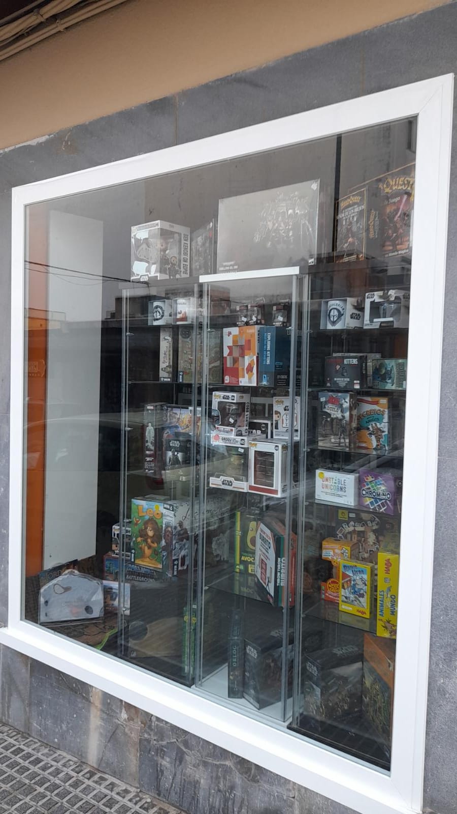 TEMPLO WARGAMES, tienda de TCG en San Fernando