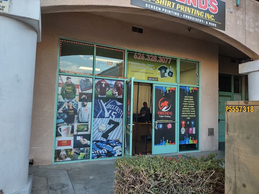 THE CRIMSON GUILD (SoCal), tienda de TCG en South El Monte
