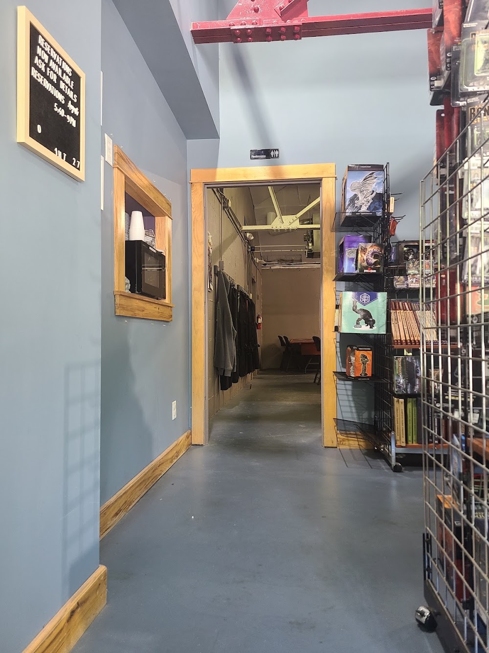 The Dragon's Hoard - Lawrence, tienda de TCG en Lawrence