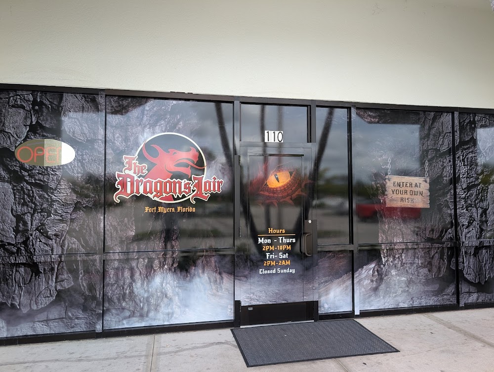 The Dragon's Lair, tienda de TCG en Fort Myers