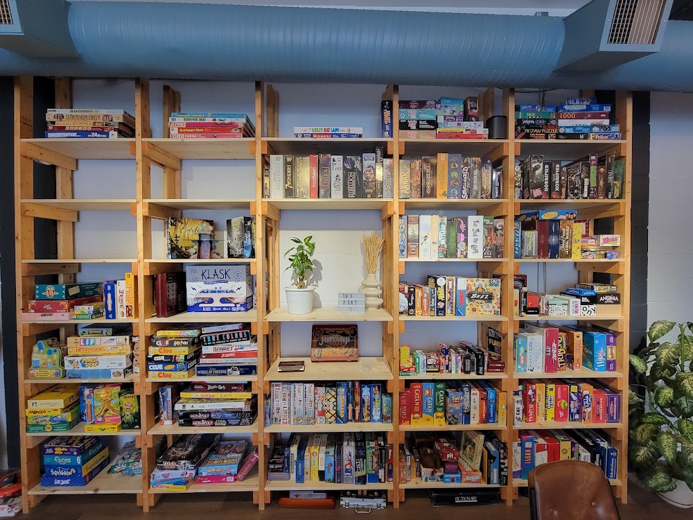 The Fort Game Cafe, tienda de TCG en Duncan