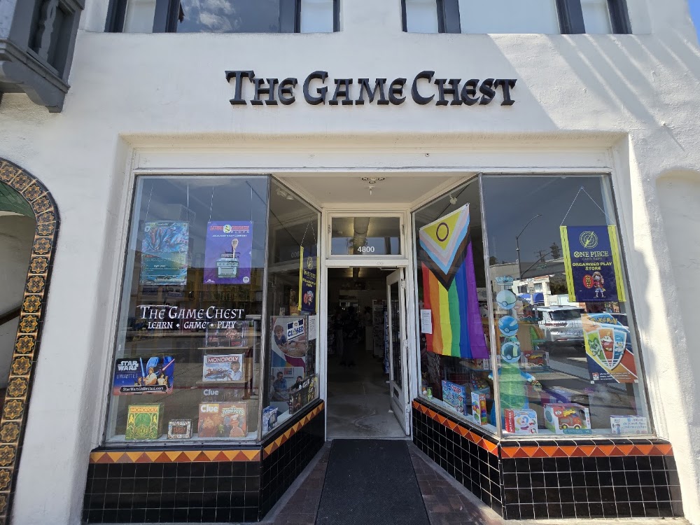 The Game Chest - Long Beach, tienda de TCG en Long Beach