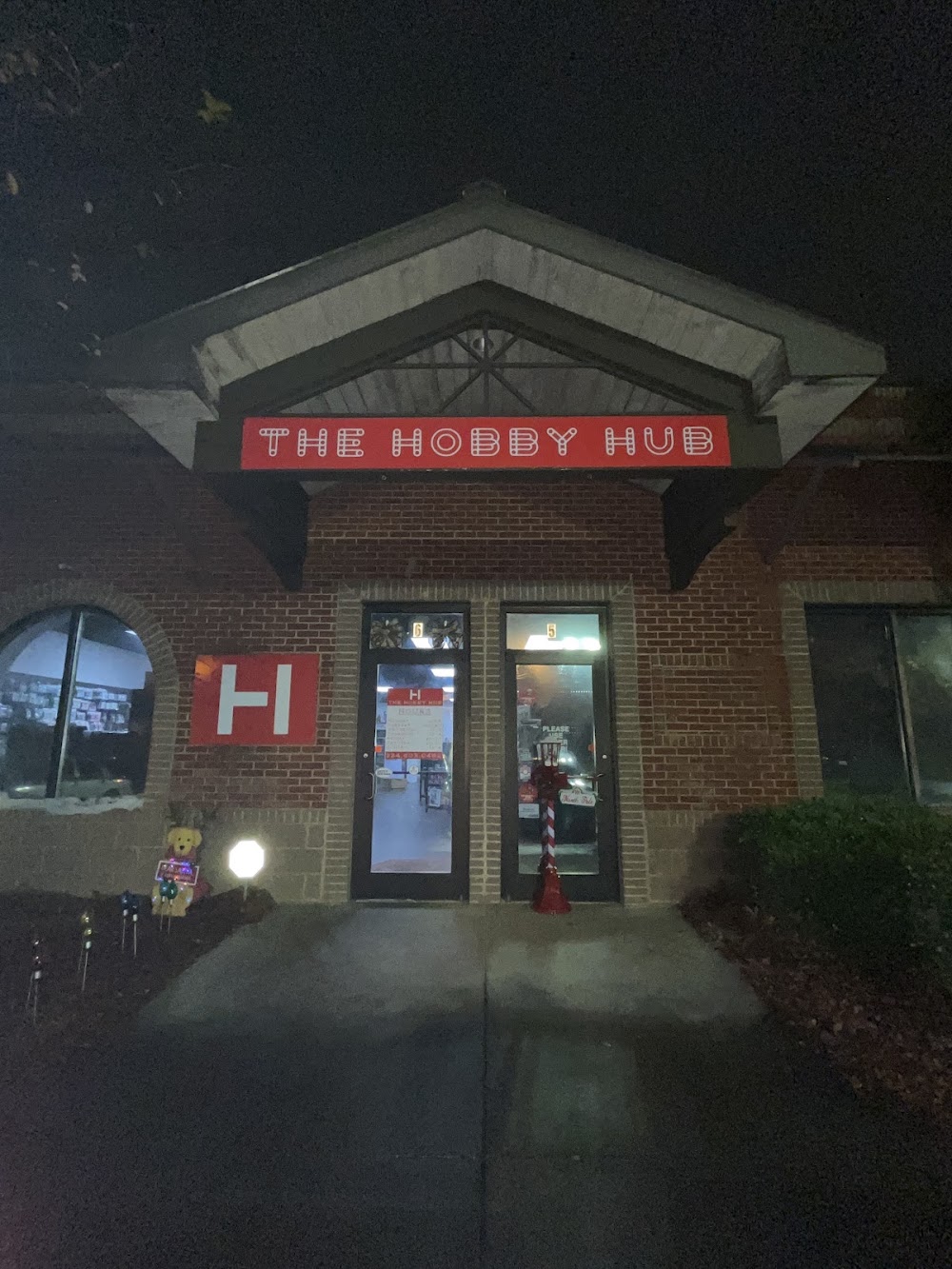 The Hobby Hub, tienda de TCG en Dothan