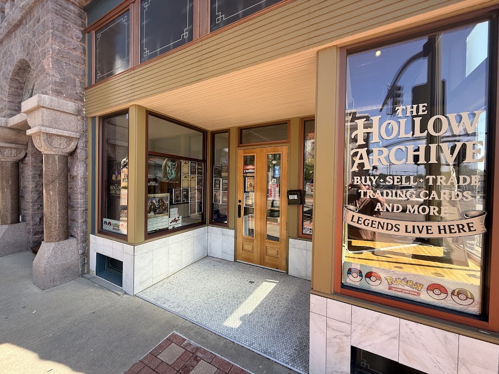 The Hollow Archive, tienda de TCG en Cherokee