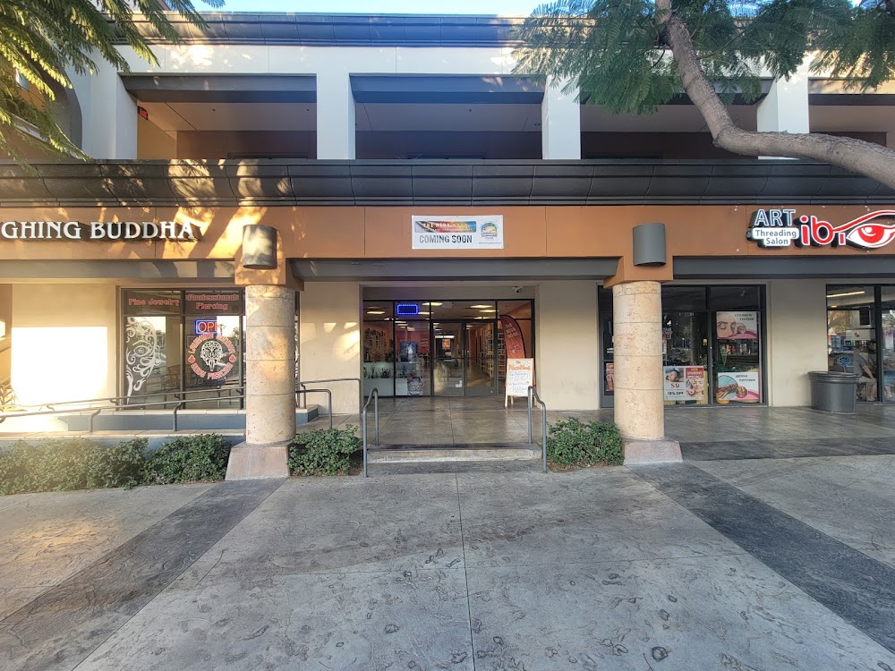 The Nerd Nook Gaming Center, tienda de TCG en Riverside