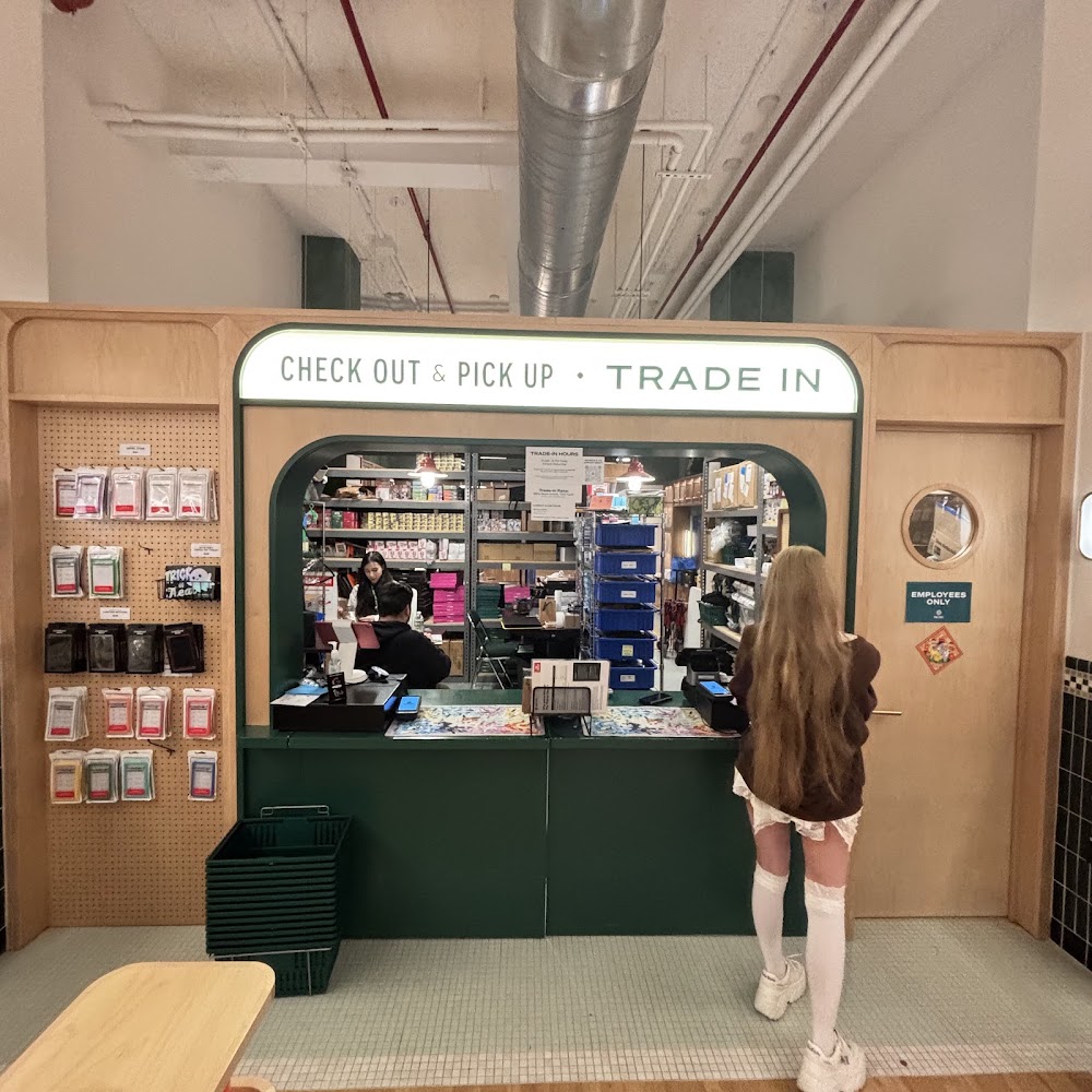 The Poke Court, tienda de TCG en New York