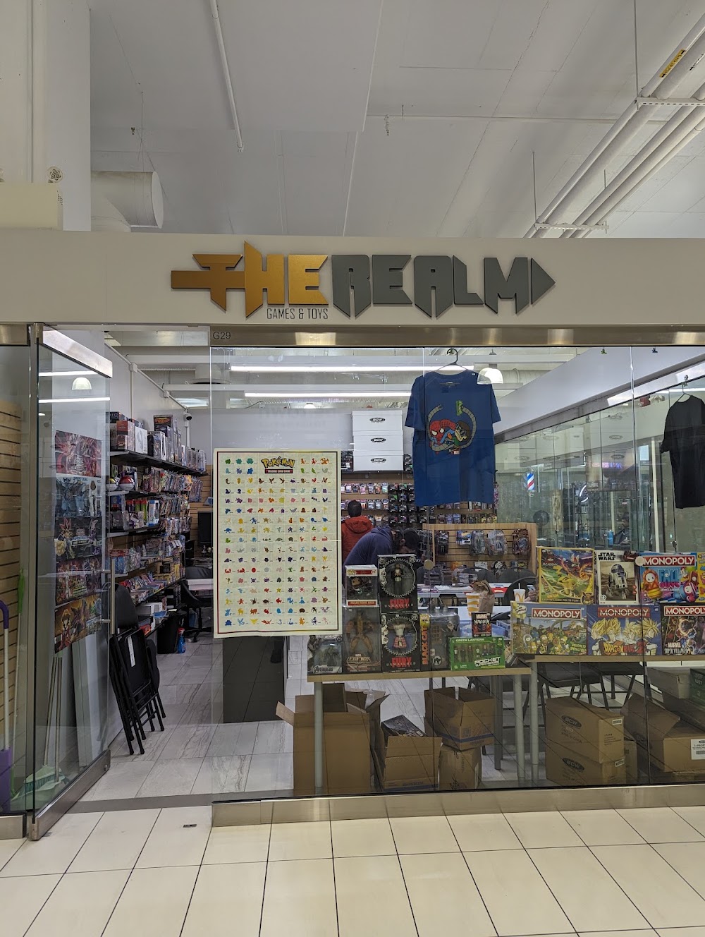 The Realm Games and Toys, tienda de TCG en Balzac