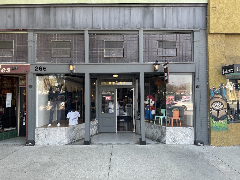 The Shop DTP, tienda de TCG en Pomona