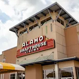 Alamo Drafthouse Cinema Park North, tienda de TCG en San Antonio