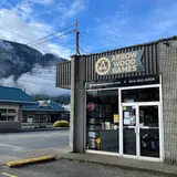 Arrow Wood Games, tienda de TCG en Squamish