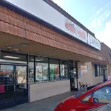 Atomic Comics, tienda de TCG en Artesia