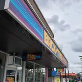 BACK IN TIME TOYS, tienda de TCG en Langley