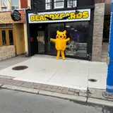 Beardycards, tienda de TCG en Toronto