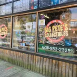 Big Pete's Collectibles, tienda de TCG en North Vancouver