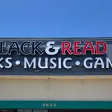 Black & Read, tienda de TCG en Arvada