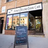 Bonus Round Cafe, tienda de TCG en Chicago