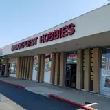 Brookhurst Hobbies, tienda de TCG en Garden Grove