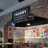 Capitol Beer and Tap Room, tienda de TCG en Sacramento