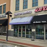 Clutch Gaming, tienda de TCG en Triadelphia