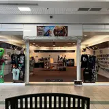 Collectors Realm, tienda de TCG en Quincy
