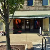 Crescent Comics & Games, tienda de TCG en Coldwater