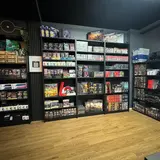 Cryptic Cabin Bristol, tienda de TCG en Bristol