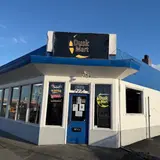 Dusk Mart, tienda de TCG en Port Angeles