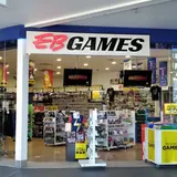 EB Games Glendale, tienda de TCG en Glendale