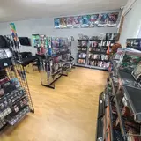 Empire Gaming, tienda de TCG en Forest City