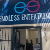 Endless Entertainment, tienda de TCG en Los Angeles