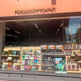 Forbidden Planet, tienda de TCG en Manchester