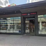Gamers World Old Orchard, tienda de TCG en Skokie