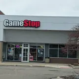 GameStop - 0585 - West River Center, tienda de TCG en Farmington