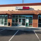 GameStop - 2541 - Argyle Square, tienda de TCG en Wilsonville