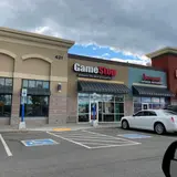 GameStop #3219, tienda de TCG en Fairbanks