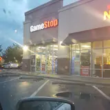 GameStop - 3309 - University Commons, tienda de TCG en Burlington