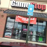GameStop - 3745 - Shoppers World, tienda de TCG en Carrollton