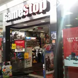 GameStop - 4037 - Mall at Fairfield Commons, tienda de TCG en Beavercreek