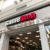 GameStop - 4297 - Main Place Santa Ana, tienda de TCG en Santa Ana