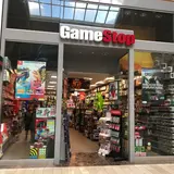 GameStop - 4377 - The Galleria At Roseville, tienda de TCG en Roseville